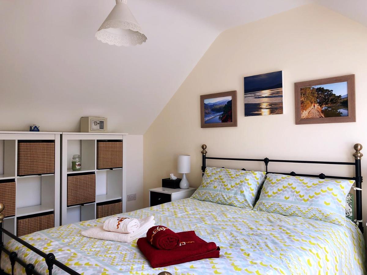 Streamside B And B With Parking Drimoleague Εξωτερικό φωτογραφία